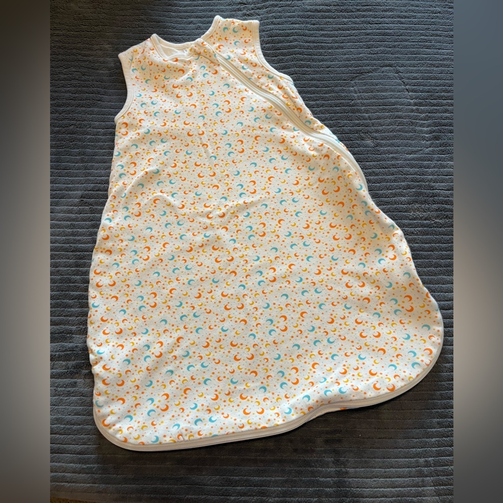 Baby Sleep Sack and Baby Bib with 100% Cotton Material 0-6 months - Picture 4 of 7